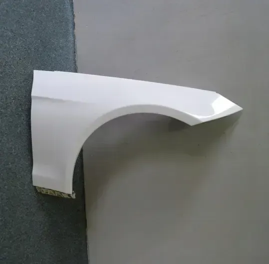 a2078800218   fender1